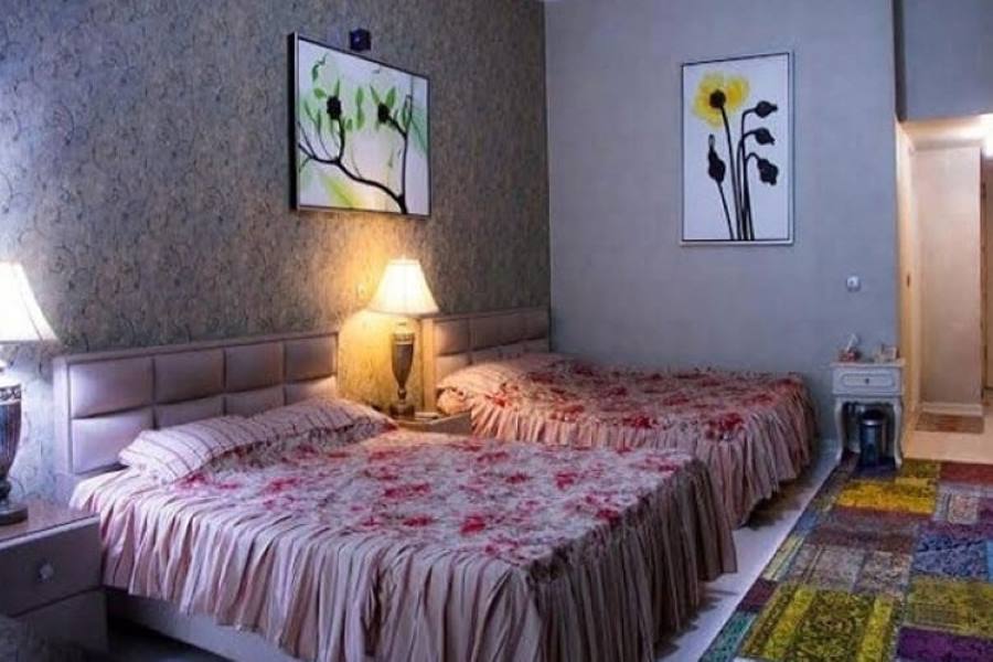 Apadana Hotel twin room