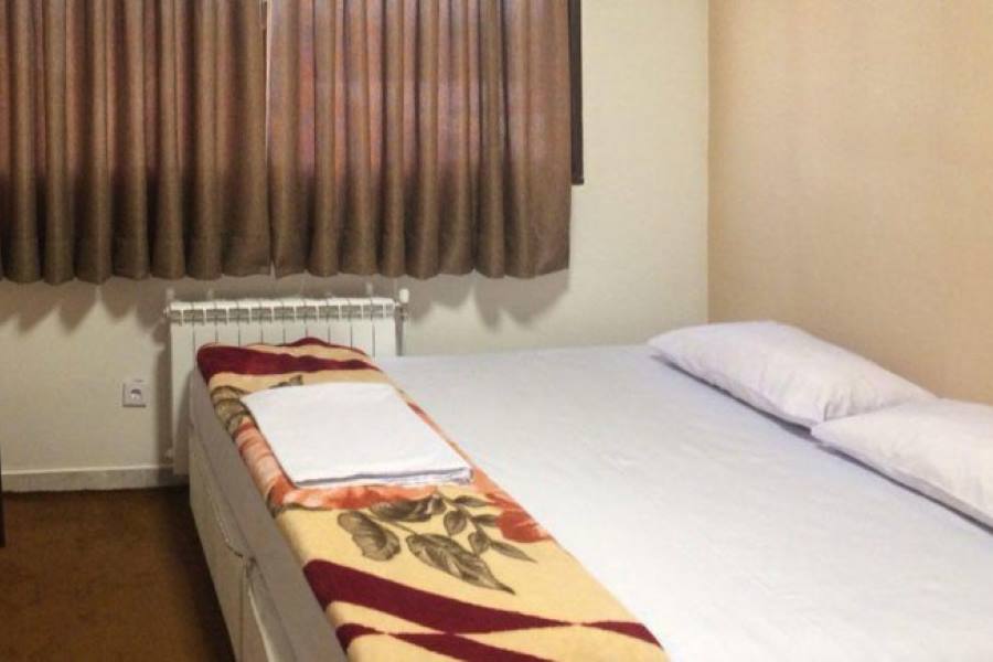 Danesh Hotel double room