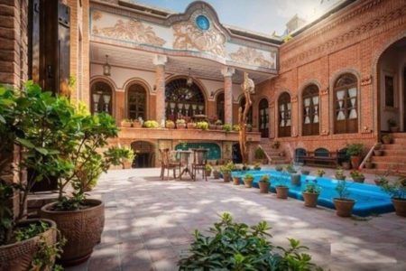 Razzaz Boutique Hotel Tehran