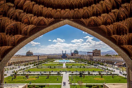 naghshe jahan isfahan